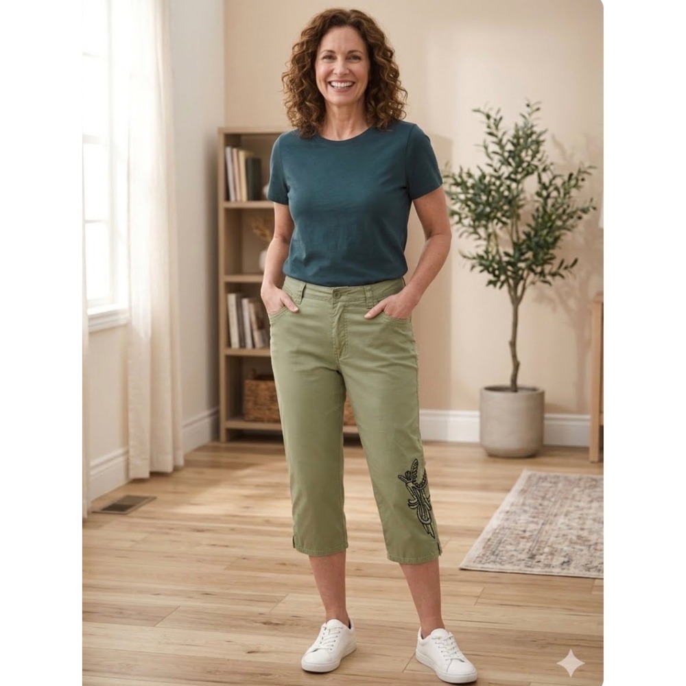 Crest Capri Cotton Blend Jean Women 15/16 Green Sequined Bird Stretch Crops Boho